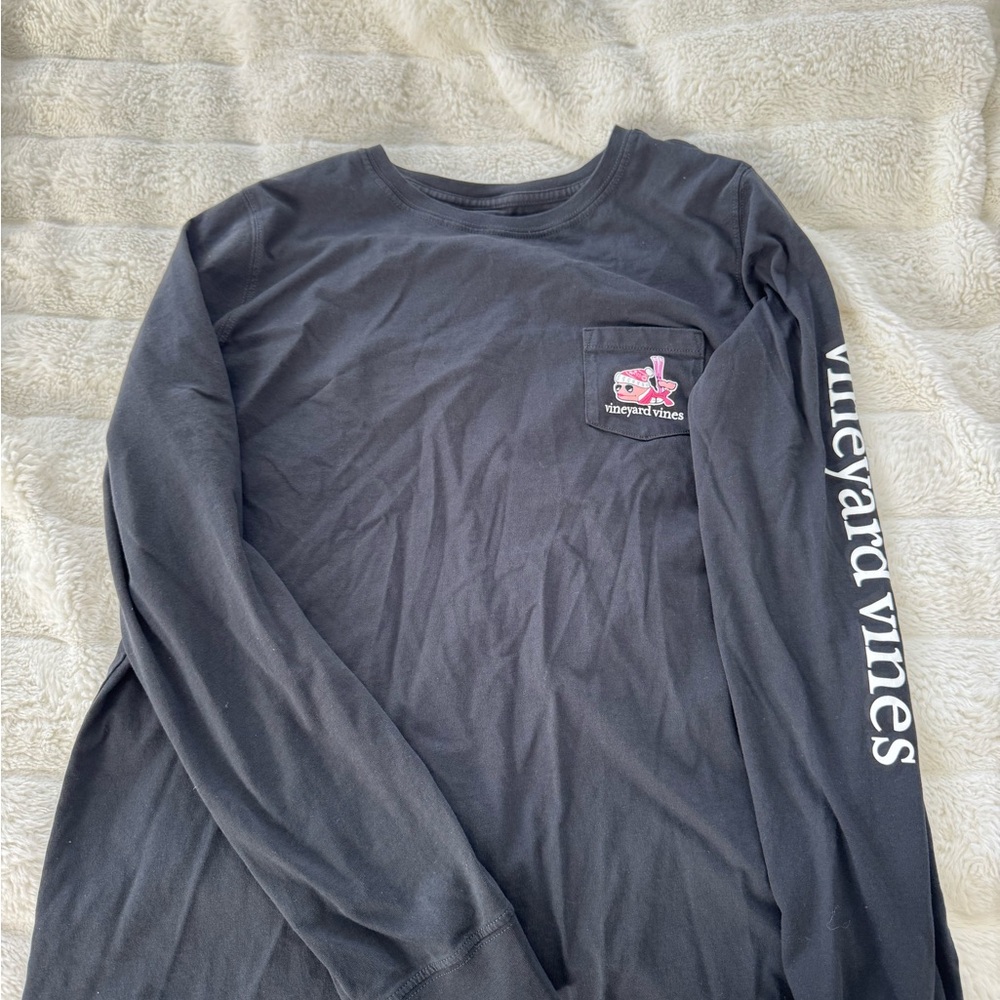Vineyard Vines Long Sleeve Tee with traditional logo - women ski theme